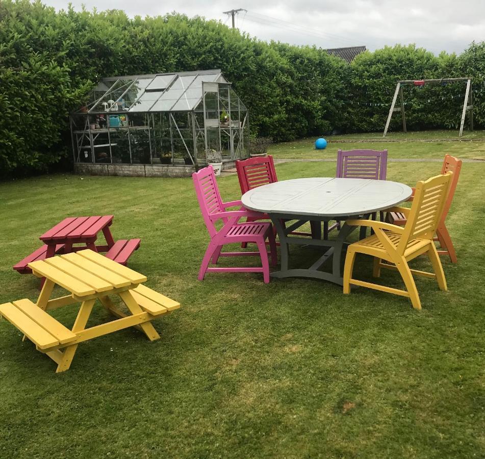 Kilkeel Bungalow - The Perfect Place To Stay Bagian luar foto