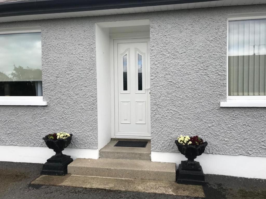Kilkeel Bungalow - The Perfect Place To Stay Bagian luar foto
