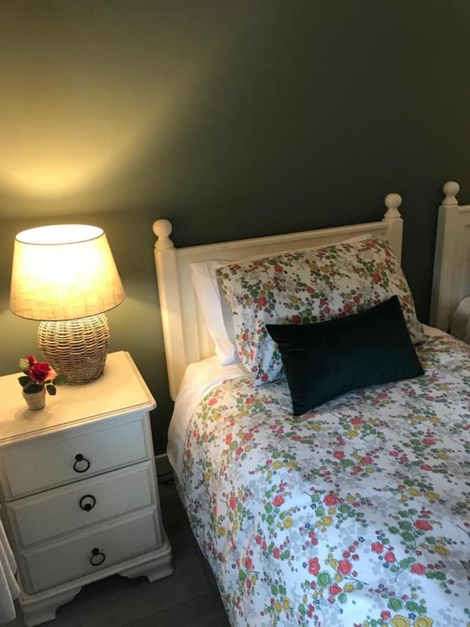 Kilkeel Bungalow - The Perfect Place To Stay Bagian luar foto
