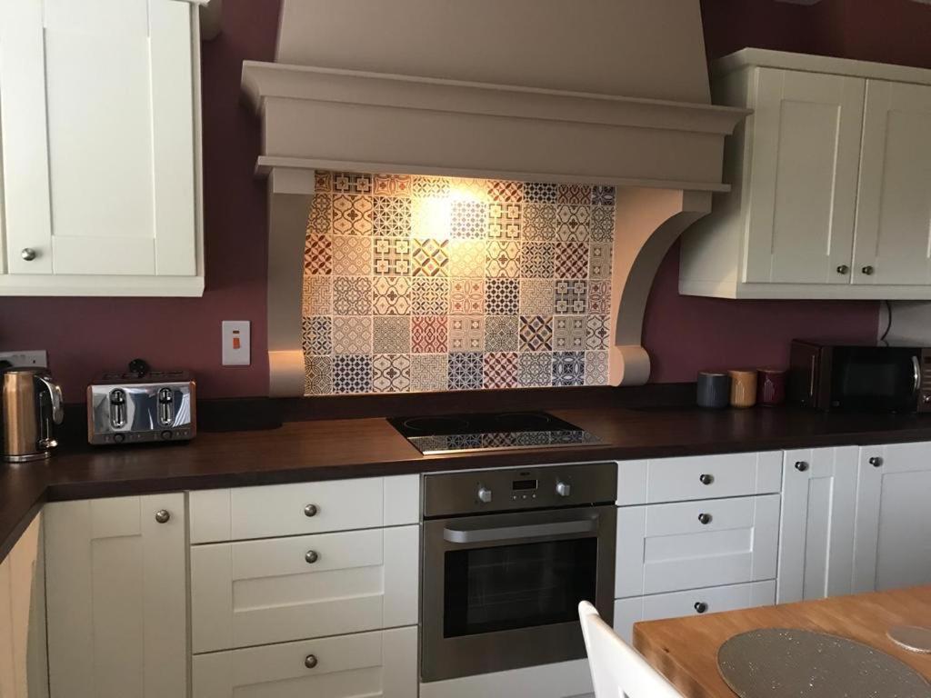Kilkeel Bungalow - The Perfect Place To Stay Bagian luar foto