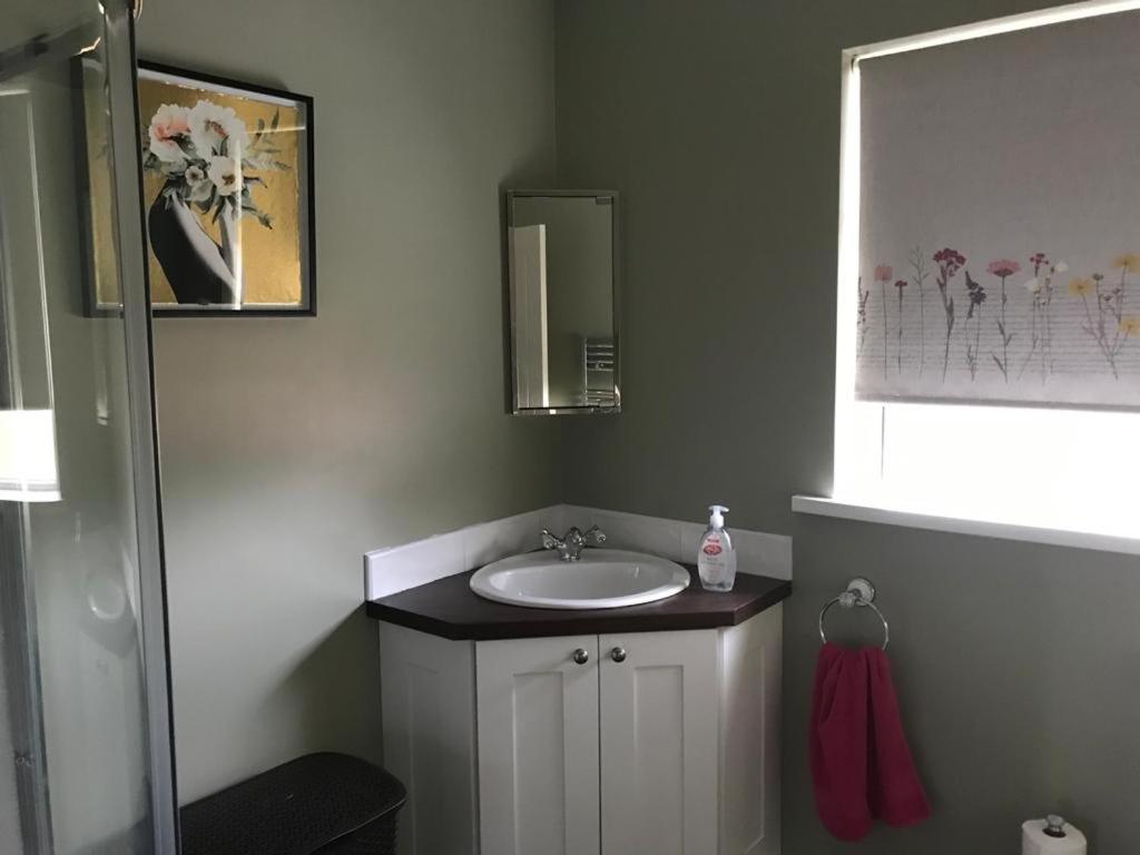 Kilkeel Bungalow - The Perfect Place To Stay Bagian luar foto